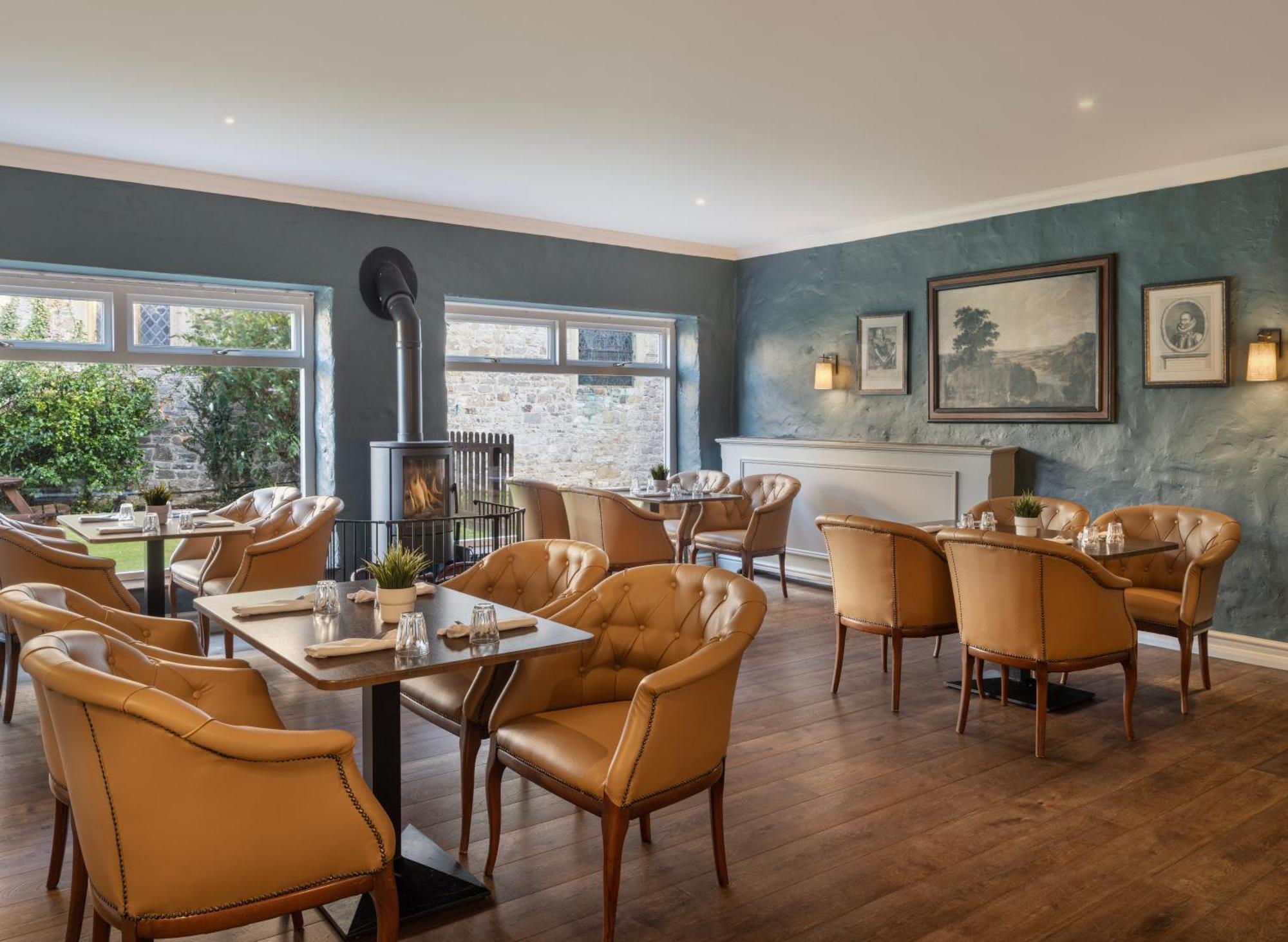 Delta Hotels By Marriott St Pierre Country Club Mathern Eksteriør billede