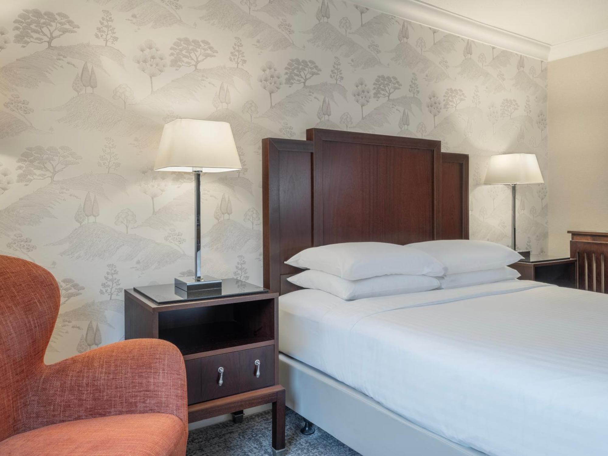 Delta Hotels By Marriott St Pierre Country Club Mathern Eksteriør billede