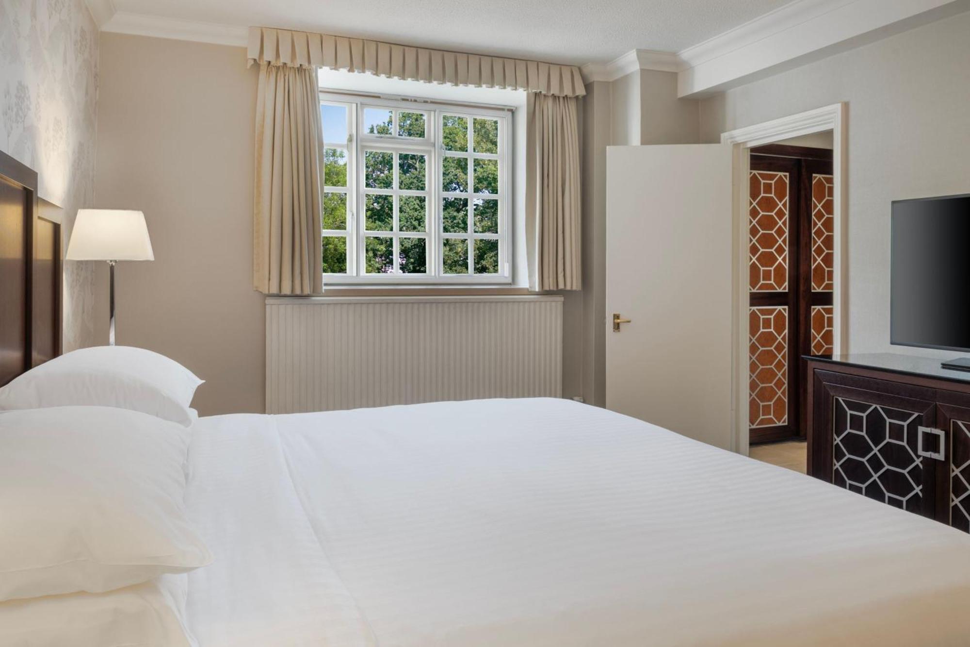 Delta Hotels By Marriott St Pierre Country Club Mathern Eksteriør billede